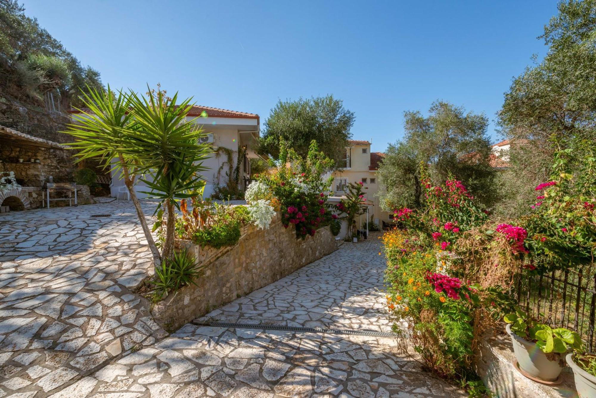 Angela Studios Sivota  Exterior photo